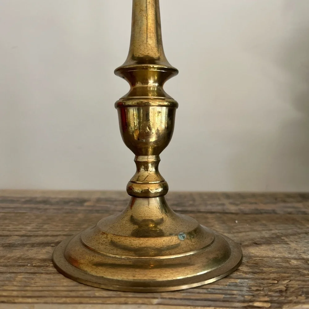 Brass candlestick for pillar candles - Picture 3 of 6